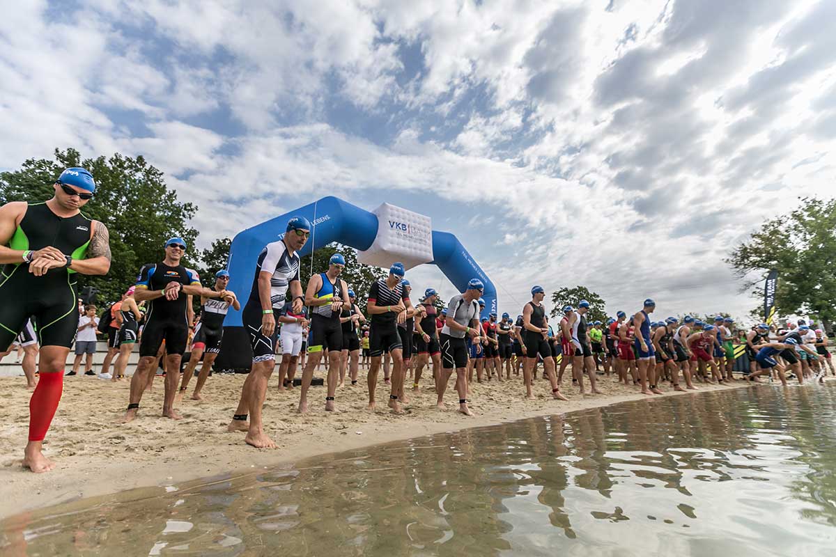 Schwimmstart ALOHA TRI Traun